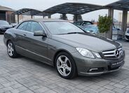 Mercedes-Benz Třídy E 8