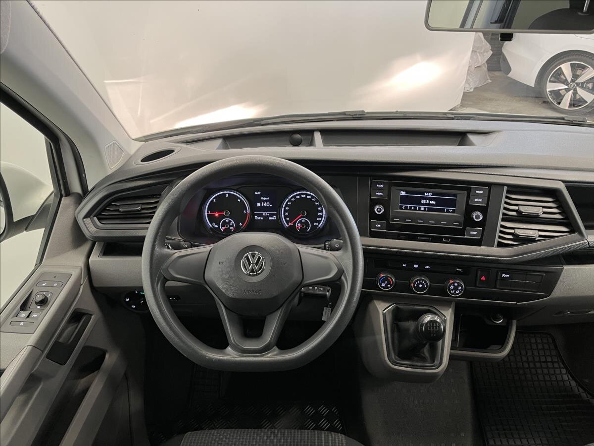 Volkswagen Transporter Kombi 2,0 l 81 kw