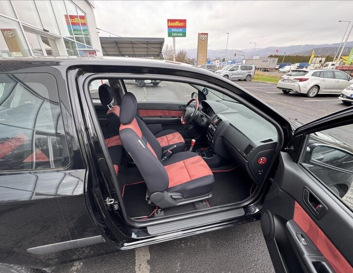 Hyundai Getz Hatchback 1,1 l 48 kw