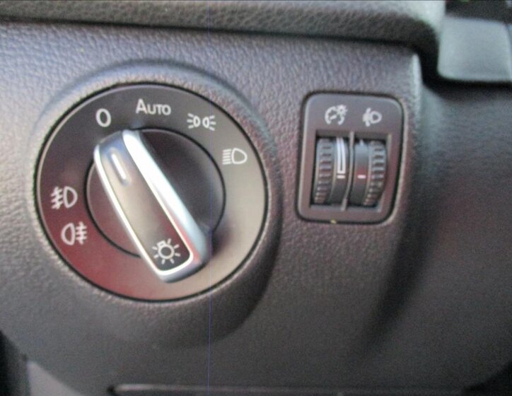 Volkswagen Tiguan SUV 2,0 l 81 kw