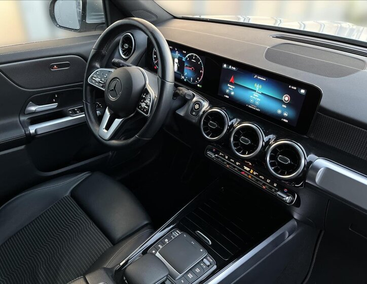 Mercedes-Benz GLB SUV / Terénní 2,0 l 110 kw