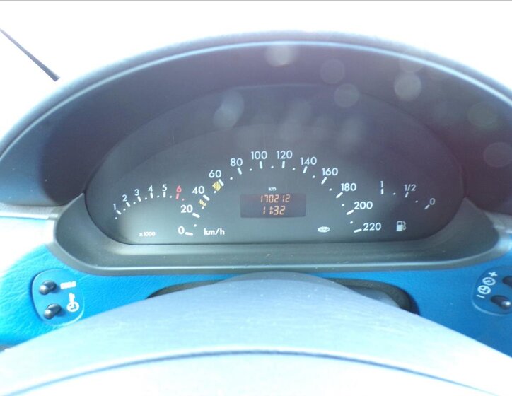 Mercedes-Benz Třídy A Kombi 1,6 l 75 kw