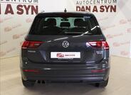 Volkswagen Tiguan 5