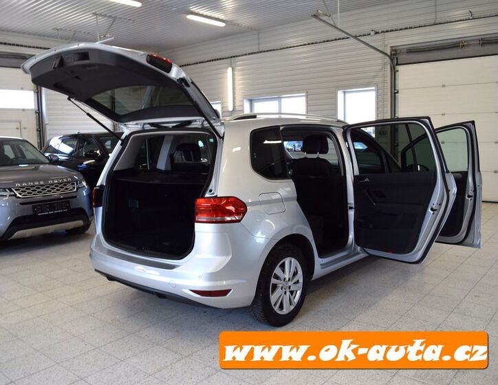 Volkswagen Touran 22