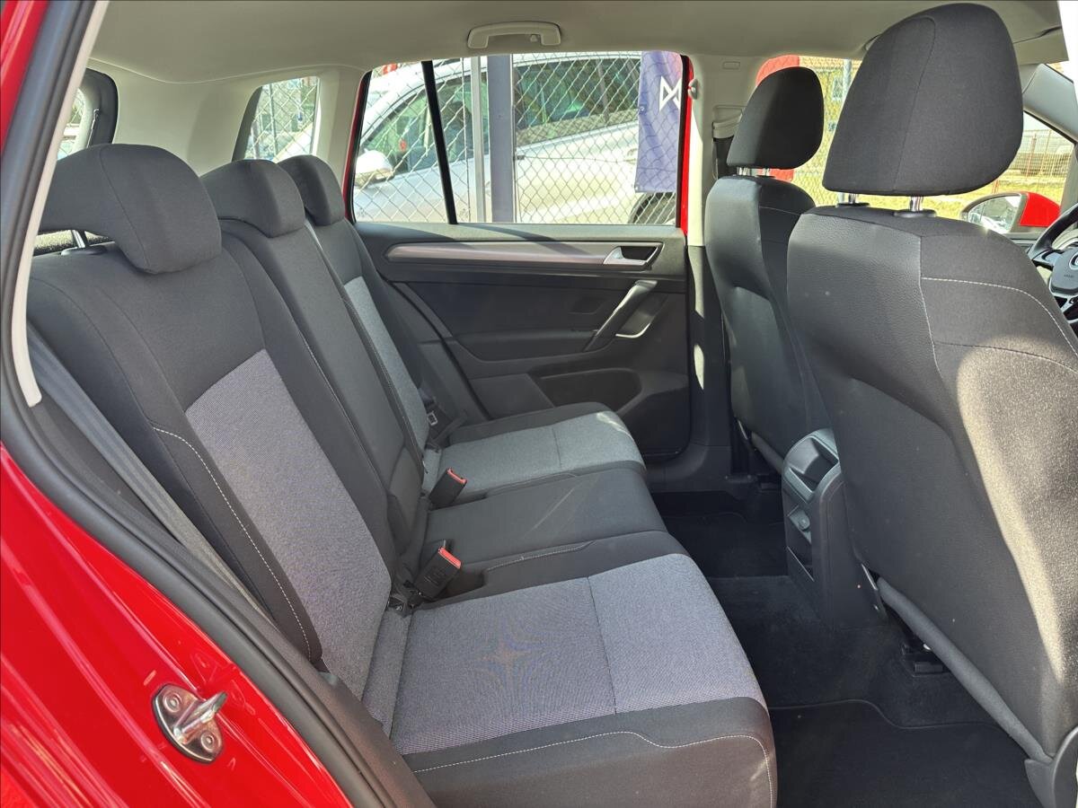 Volkswagen Golf Sportsvan MPV 1,4 l 92 kw