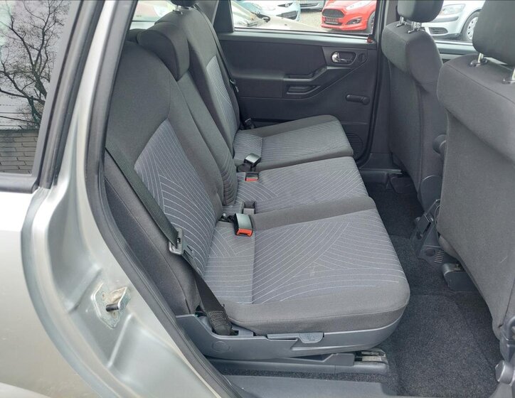 Opel Meriva MPV 1,6 l 77 kw