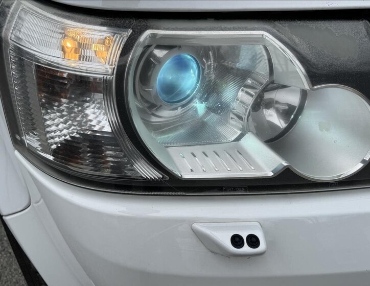 Land Rover Freelander SUV 2,2 l 140 kw