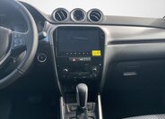 Suzuki Vitara SUV / Terénní 1,4 l 81 kw
