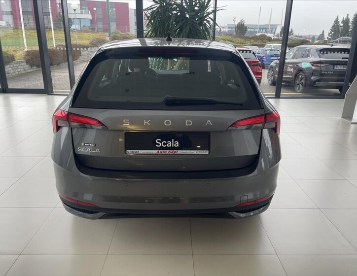 Škoda Scala Hatchback 1,5 l 0