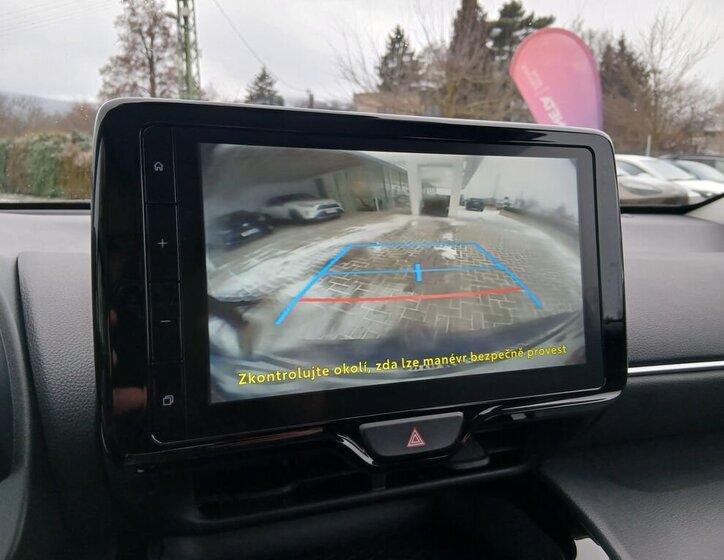 Toyota Yaris Cross 22