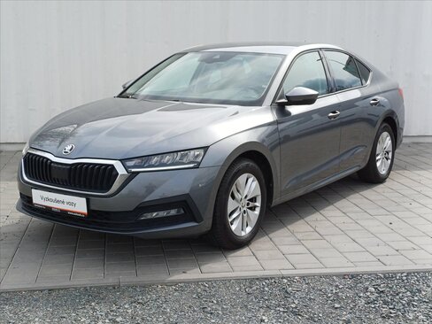 Škoda Octavia Sedan / Limuzína 1,5 l 110 kw