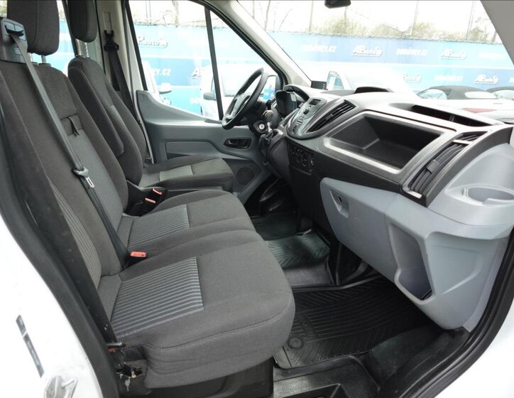 Ford Transit Ostatní 2,2 l 114 kw