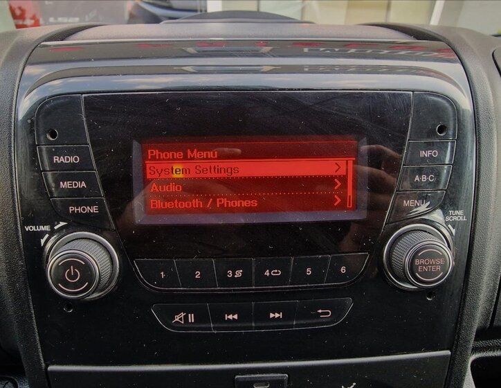 Citroën Jumper Skříň 2,2 l 103 kw