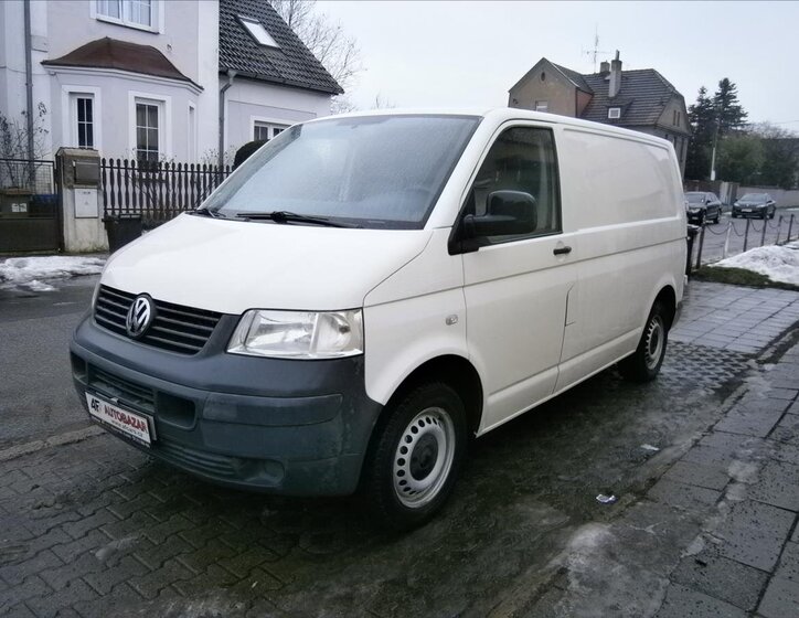 Volkswagen Transporter Skříň 1,9 l 62 kw