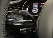 Audi Q8 21