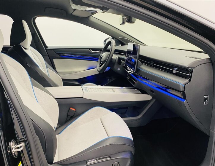 Volkswagen ID.7 Liftback 0,0 210 kw