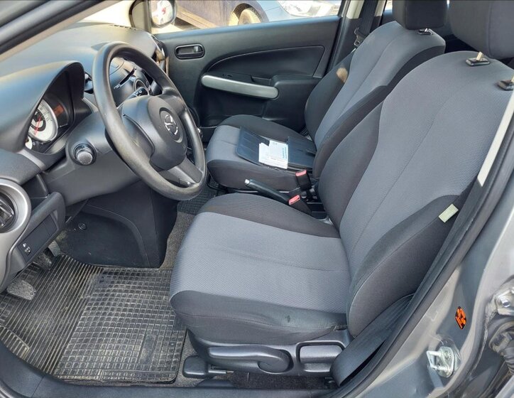 Mazda 2 Hatchback 1,3 l 55 kw