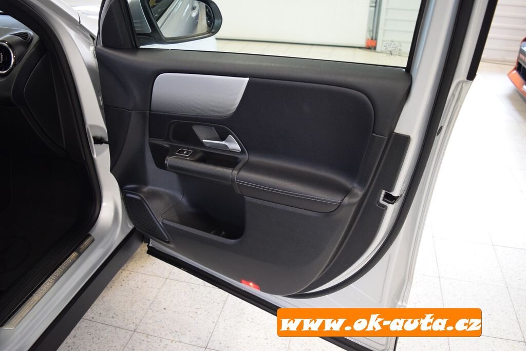 Mercedes-Benz GLB SUV / Terénní 0,0 110 kw