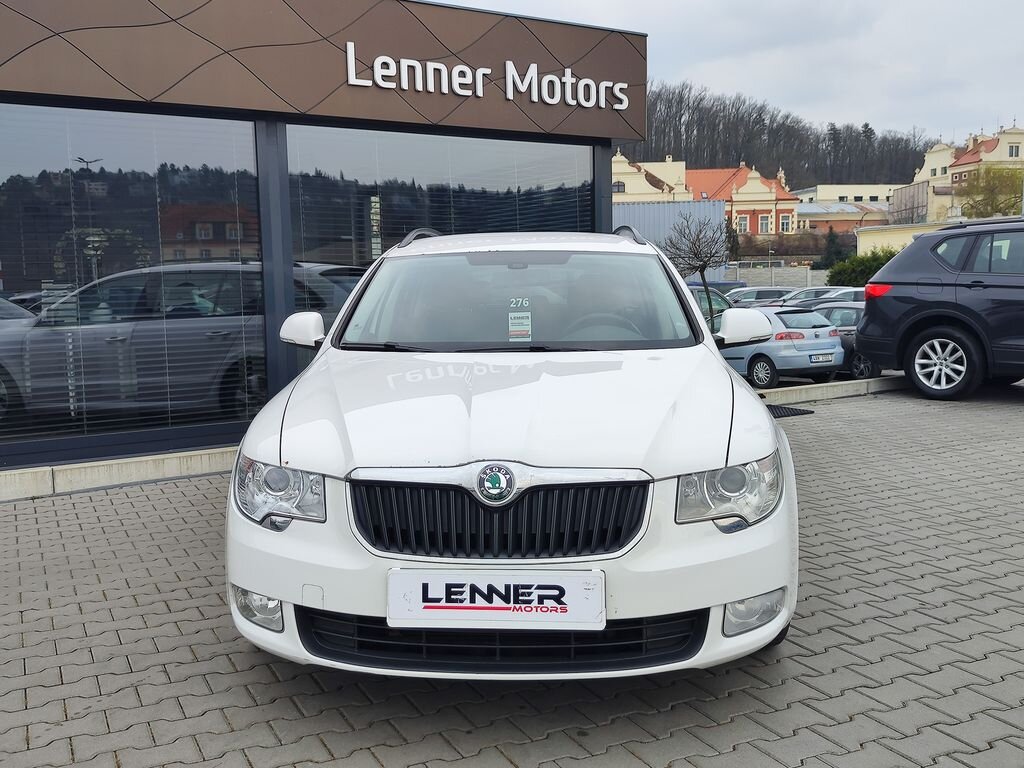 Škoda Superb Kombi 1,8 l 118 kw