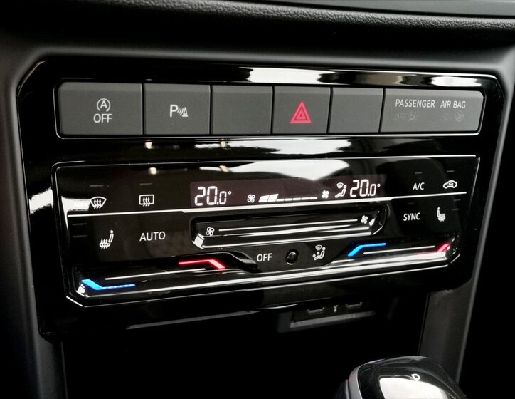 Volkswagen T-Cross Hatchback 999,0 81 kw