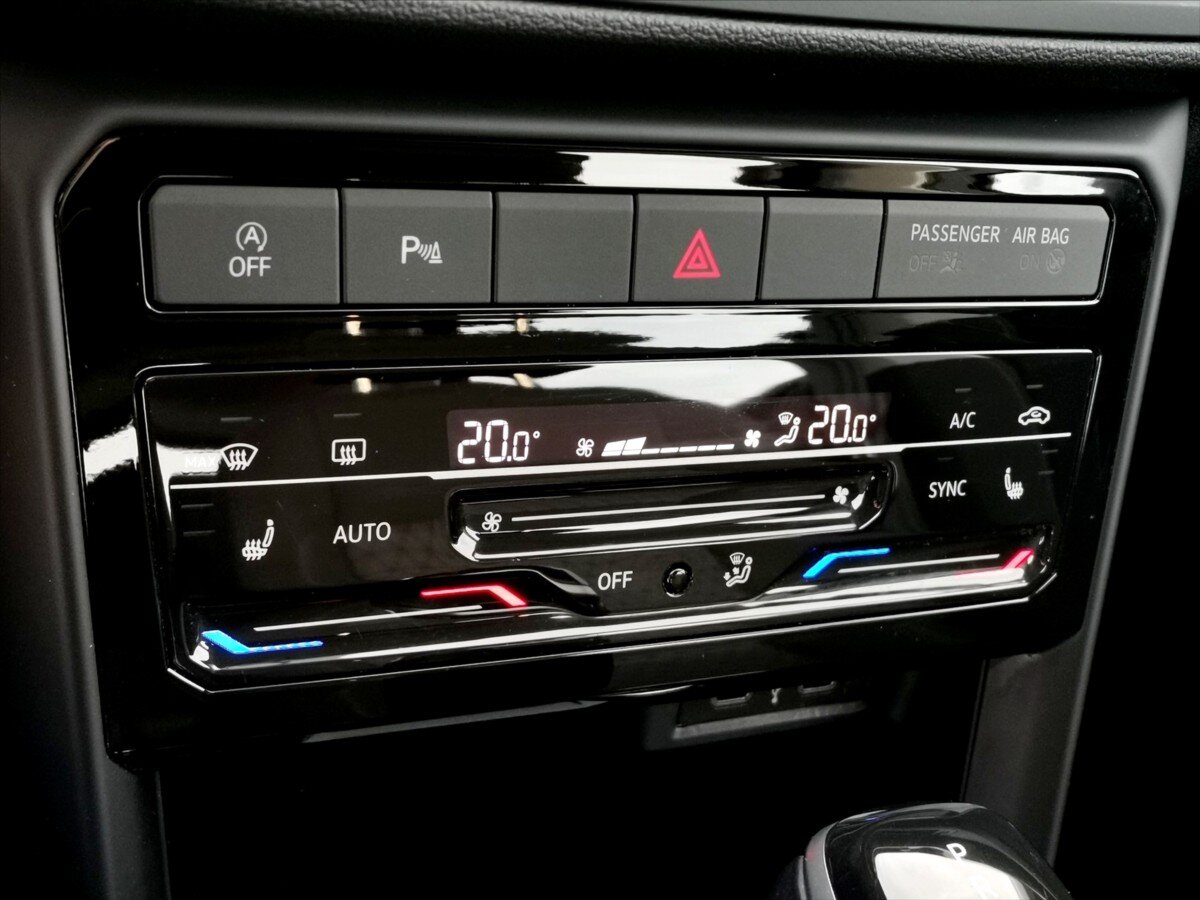 Volkswagen T-Cross Hatchback 999,0 81 kw