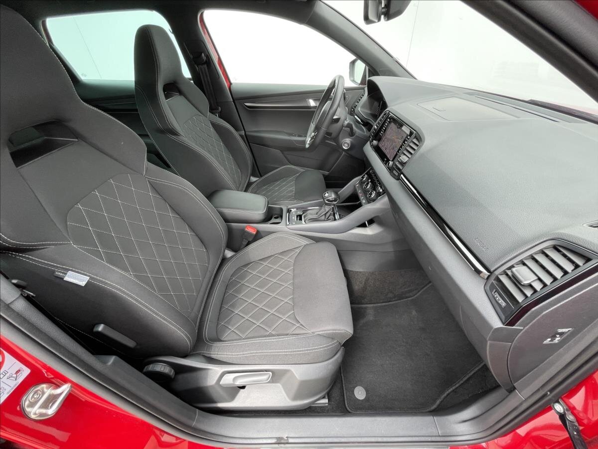 Škoda Karoq SUV / Terénní 1,5 l 110 kw