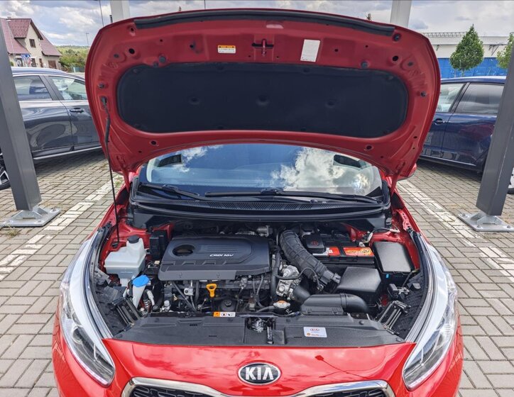 KIA Ceed Hatchback 1,6 l 100 kw