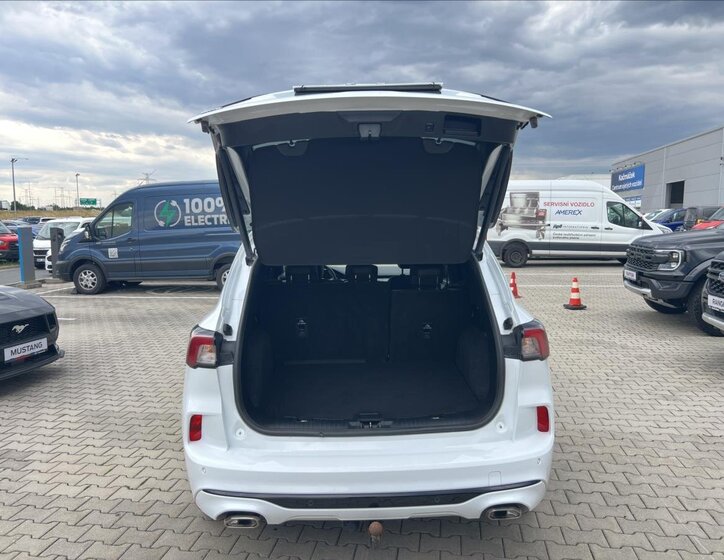 Ford Kuga SUV 2,0 l 140 kw