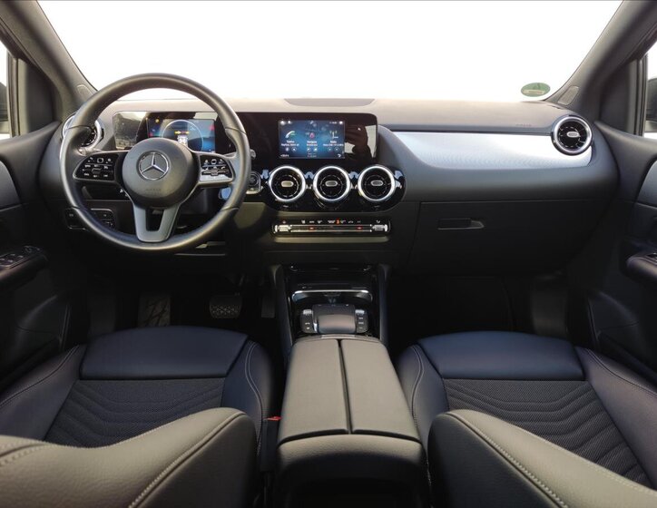 Mercedes-Benz Třídy B Hatchback 1,5 l 85 kw