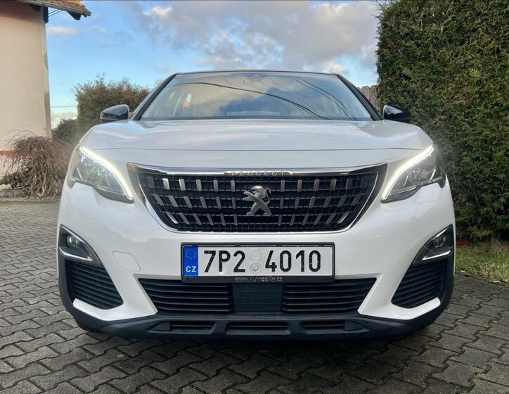 Peugeot 3008 8