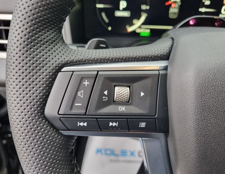 Mitsubishi Outlander SUV 2,4 l 225 kw