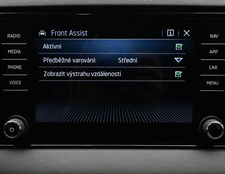 Škoda Karoq SUV 1,5 l 110 kw