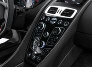 Aston Martin Vanquish 26