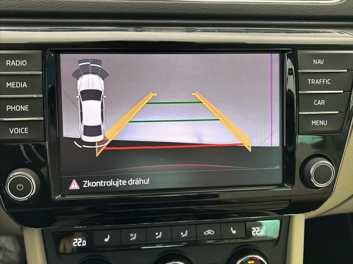 Škoda Superb Liftback 1,4 l 110 kw