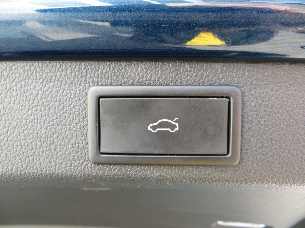 Škoda Superb Kombi 2,0 l 147 kw