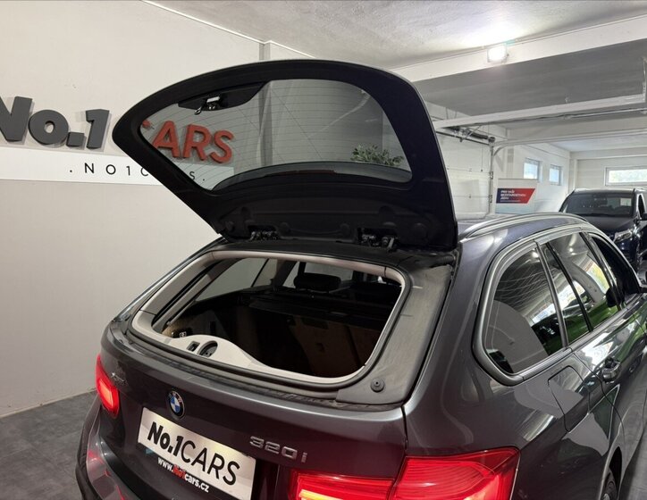 BMW Řada 3 Kombi 2,0 l 135 kw