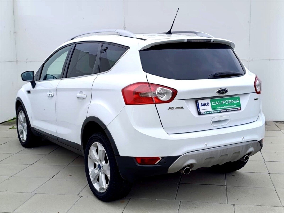 Ford Kuga SUV / Terénní 2,0 l 120 kw