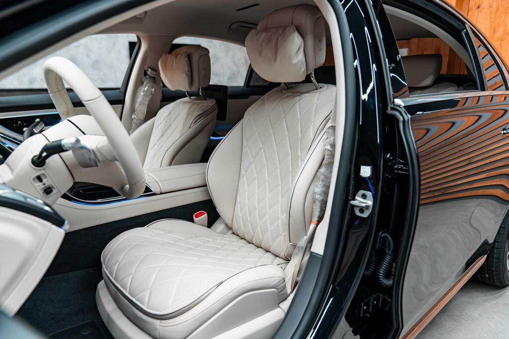 Mercedes-Benz Třídy S Sedan 4,0 l 370 kw