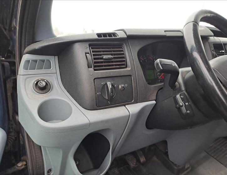 Ford Transit 10
