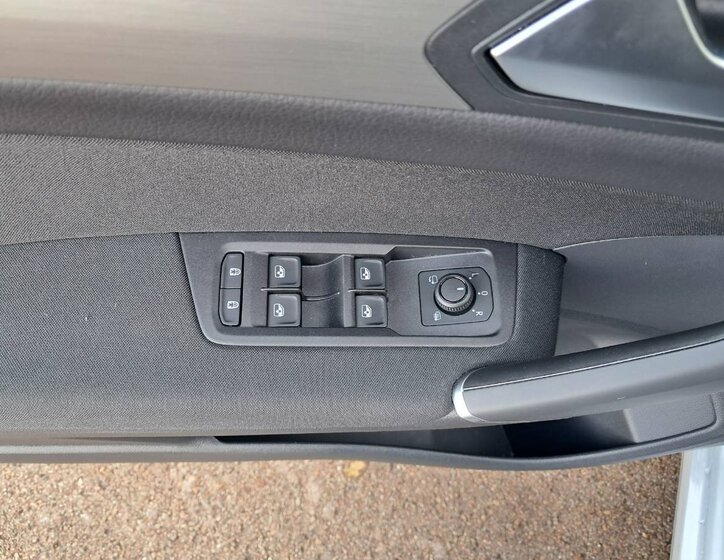 Volkswagen Touran 17