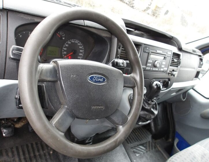 Ford Transit Skříň 2,2 l 63 kw