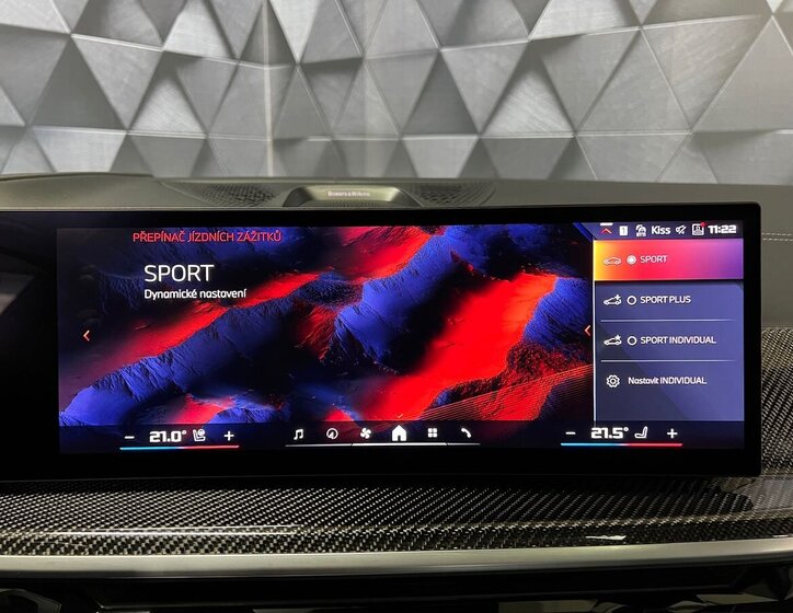 BMW X7 SUV / Terénní 4,4 l 390 kw