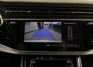 Audi Q8 SUV / Terénní 3,0 l 210 kw