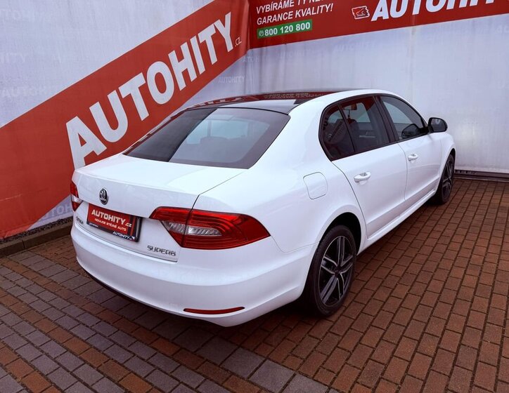Škoda Superb Sedan 2,0 l 103 kw