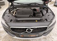 Volvo V90 34