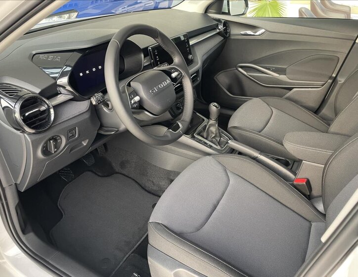 Škoda Fabia Sedan / Limuzína 999,0 59 kw