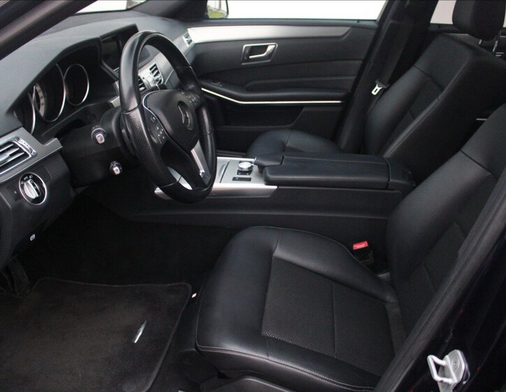 Mercedes-Benz Třídy E 10