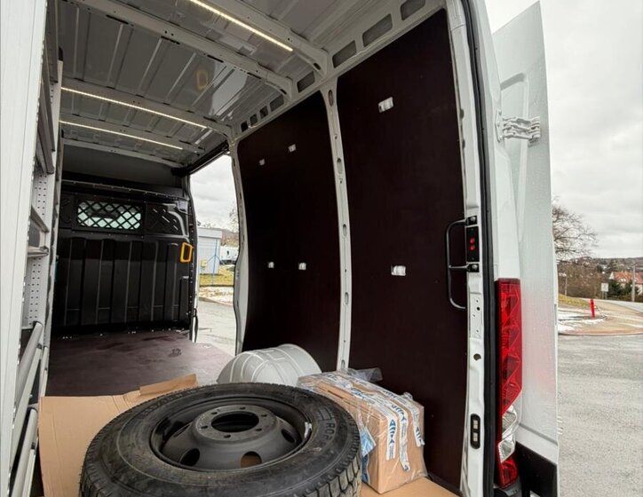 Iveco Daily Ostatní 3,0 l 132 kw