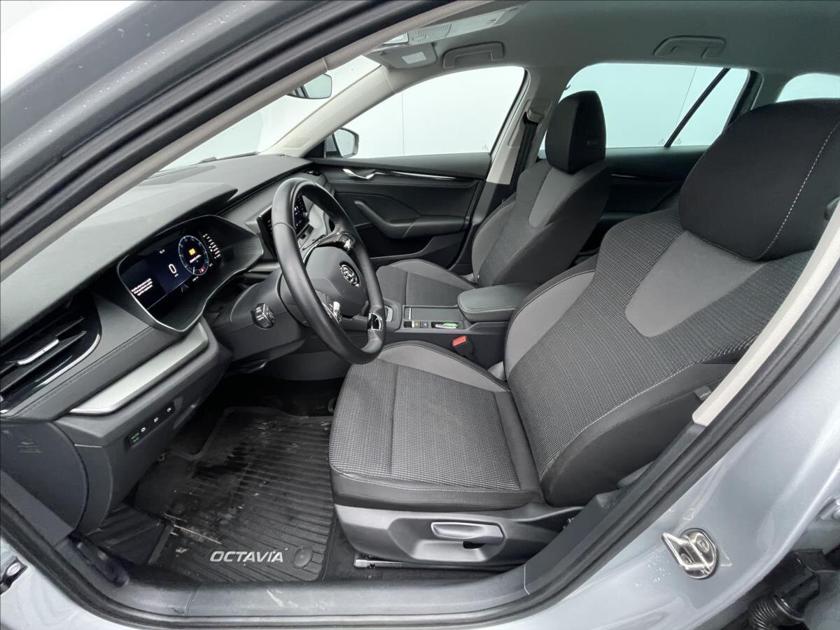Škoda Octavia Kombi 2,0 l 85 kw