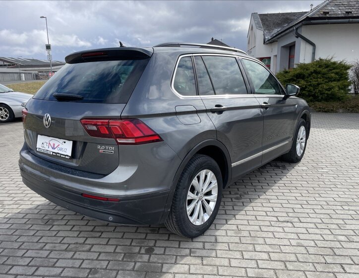 Volkswagen Tiguan SUV / Terénní 2,0 l 110 kw
